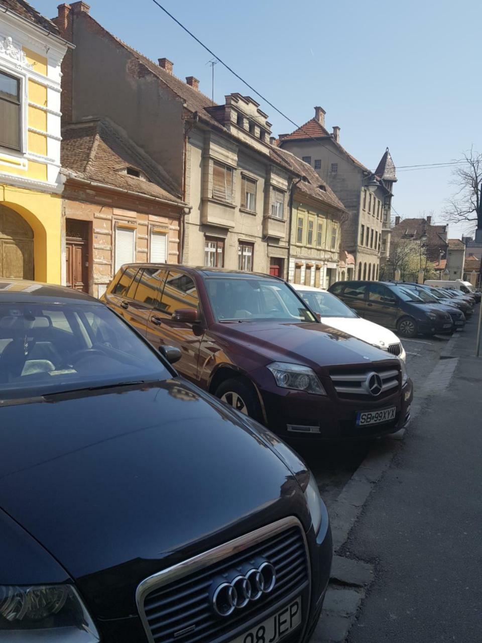 Appartamento Apartament Ultracentral Sibiu Esterno foto