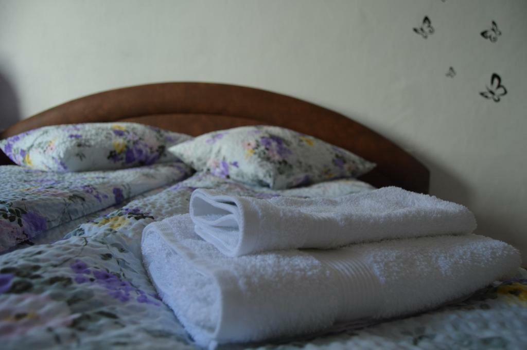 Appartamento Apartament Ultracentral Sibiu Esterno foto